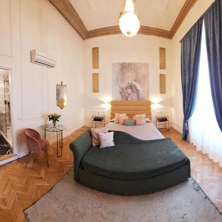 Ingrami Suites And Spa Рим Екстериор снимка